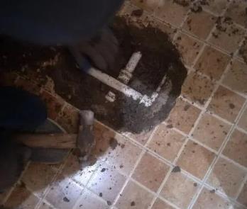江西卫生间漏水维修公司为您分享下卫生间渗水如何处理及注意事项